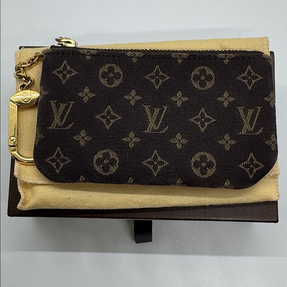 Louis Vuitton Mini Lin Pochette Cles - Picture 2 of 10